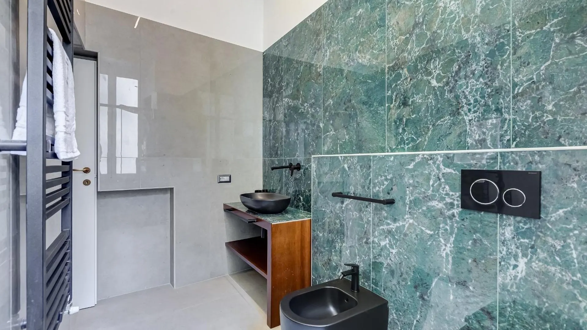 Bmga L Ottaviano Lux 3Bdr Apartment Рим Италия